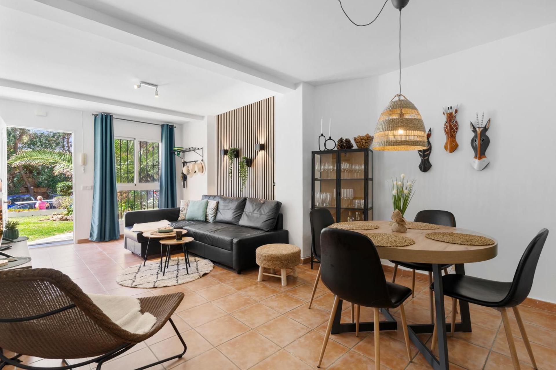Beachfront Calahonda Apartment By Costarentals - Ref 89 Sitio de Calahonda 외부 사진