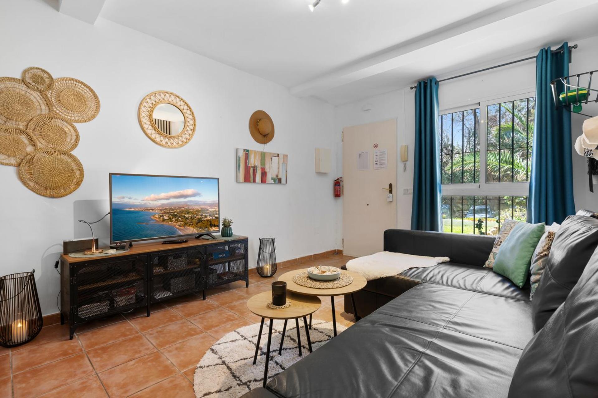 Beachfront Calahonda Apartment By Costarentals - Ref 89 Sitio de Calahonda 외부 사진