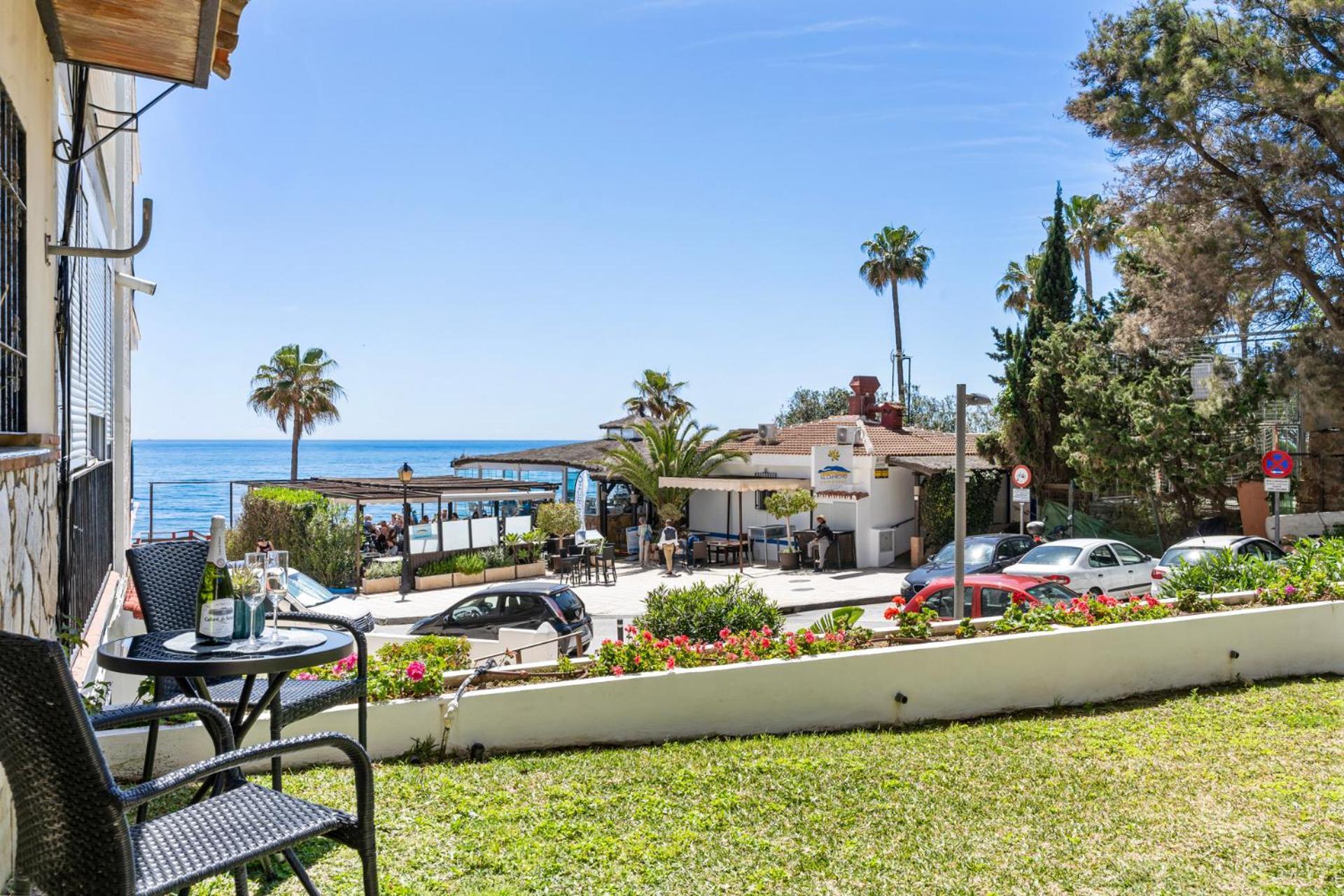Beachfront Calahonda Apartment By Costarentals - Ref 89 Sitio de Calahonda 외부 사진