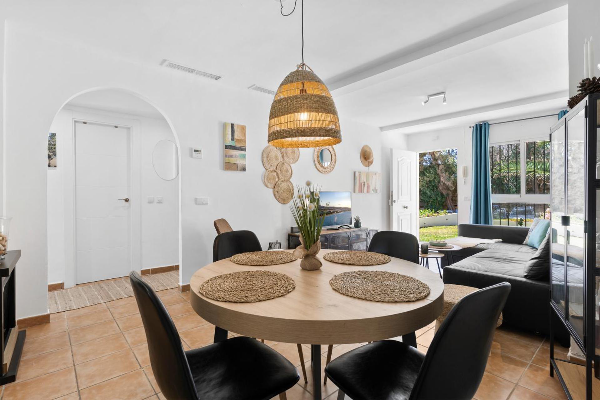 Beachfront Calahonda Apartment By Costarentals - Ref 89 Sitio de Calahonda 외부 사진